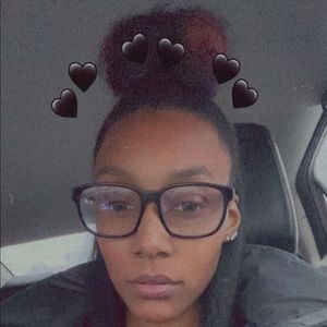 Meet your Posher, Gabrielle